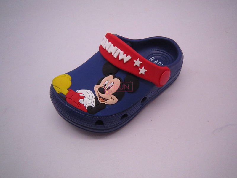 CHILD CLOGS