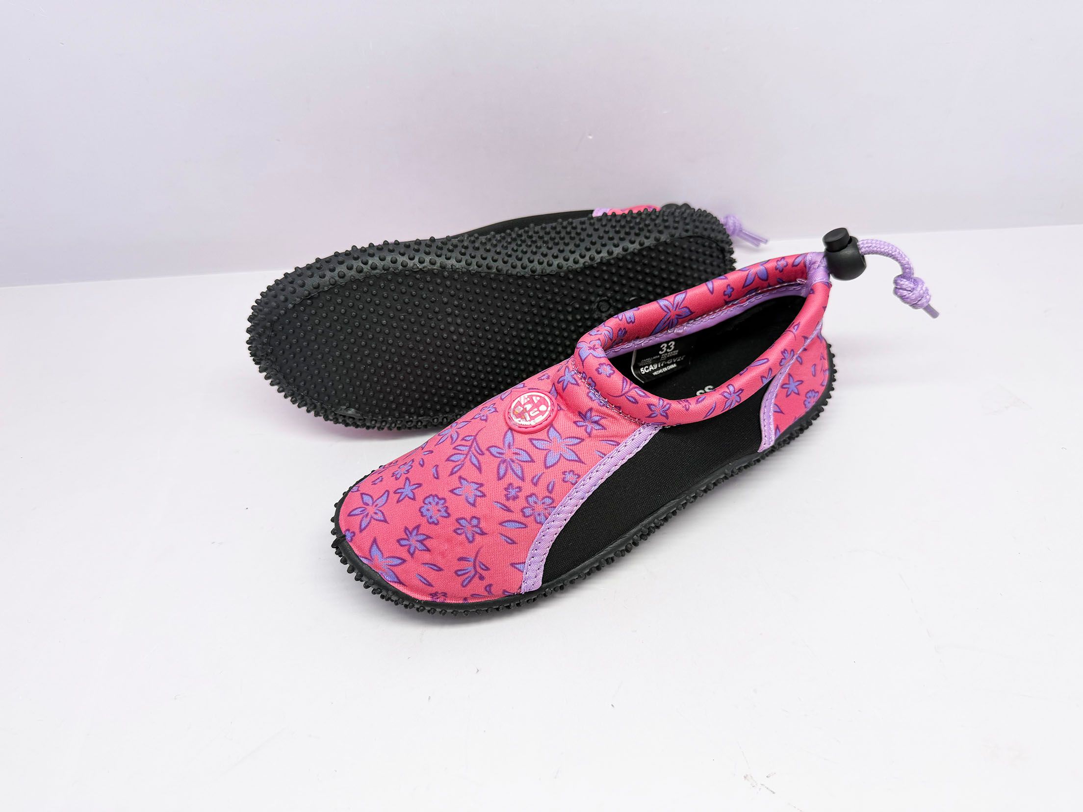 AQUA SHOES