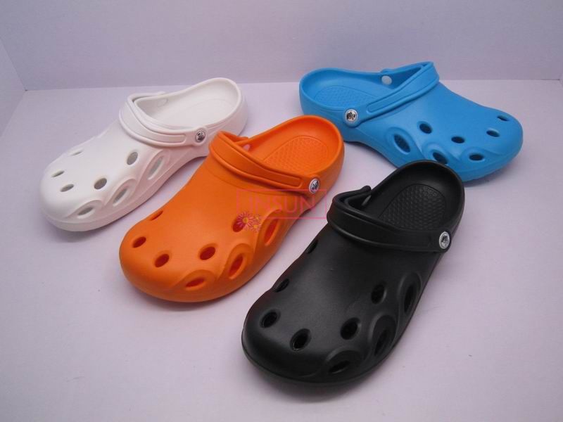 MEN CLOGS
