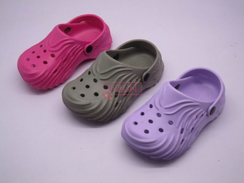 CHILD CLOGS