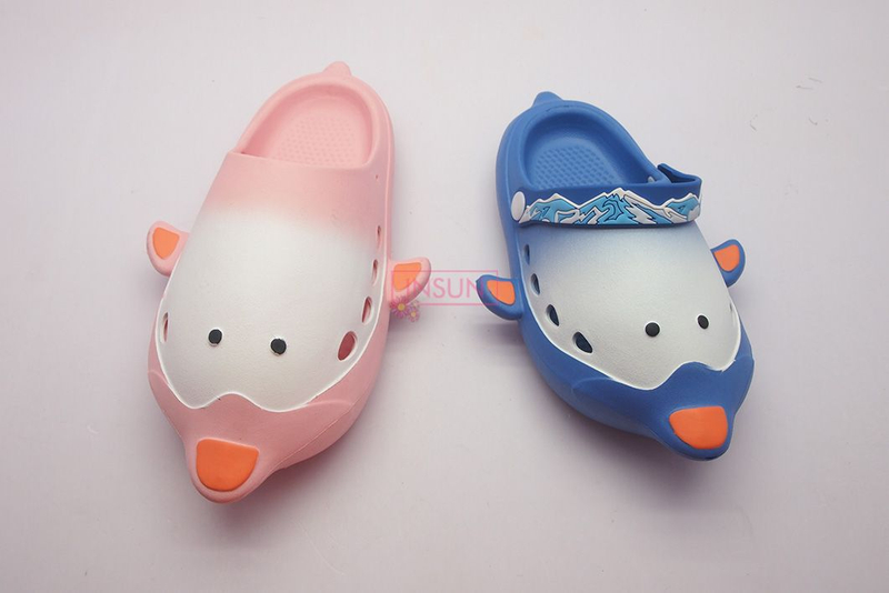 CLOGS