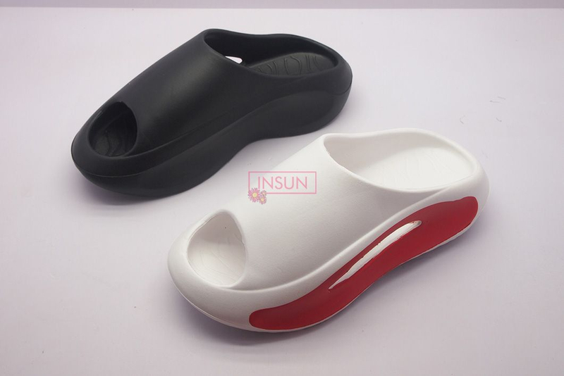 INJECTION SLIDE SLIPPERS