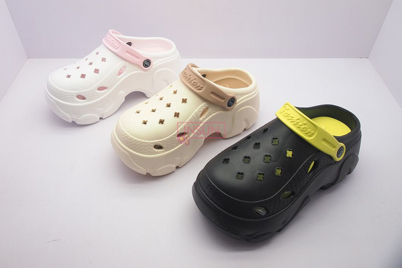CLOGS