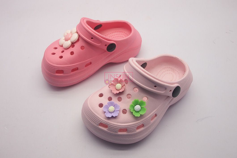 CLOGS
