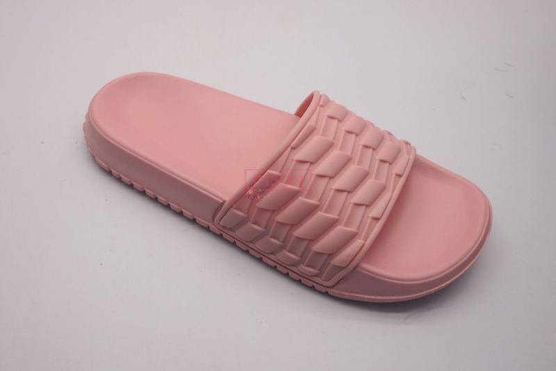 INJECTION SLIDE SLIPPERS