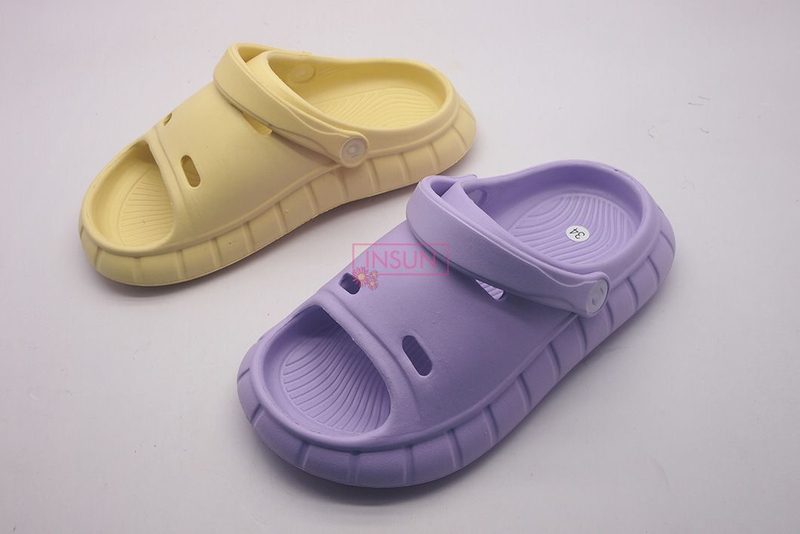 CLOGS