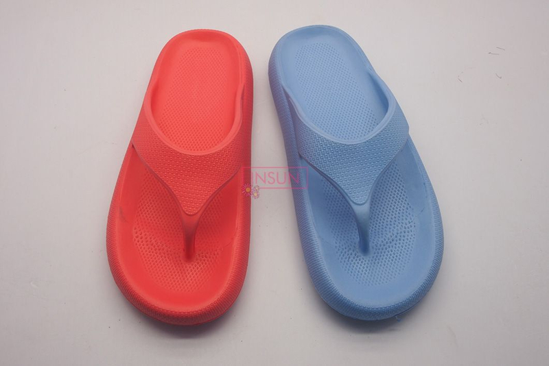 INJECTION THONG STRAP