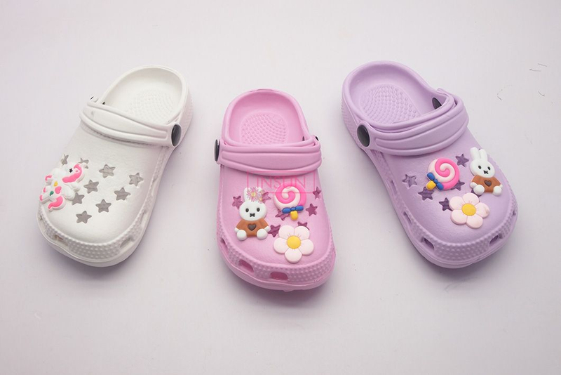 CLOGS