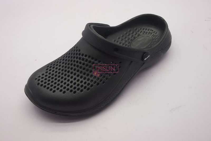 CLOGS