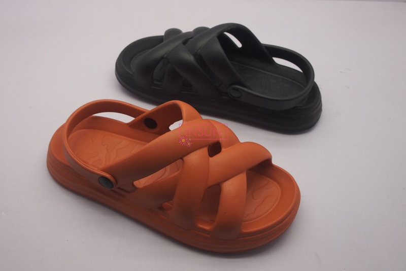 INJECTION SLIDE SLIPPERS