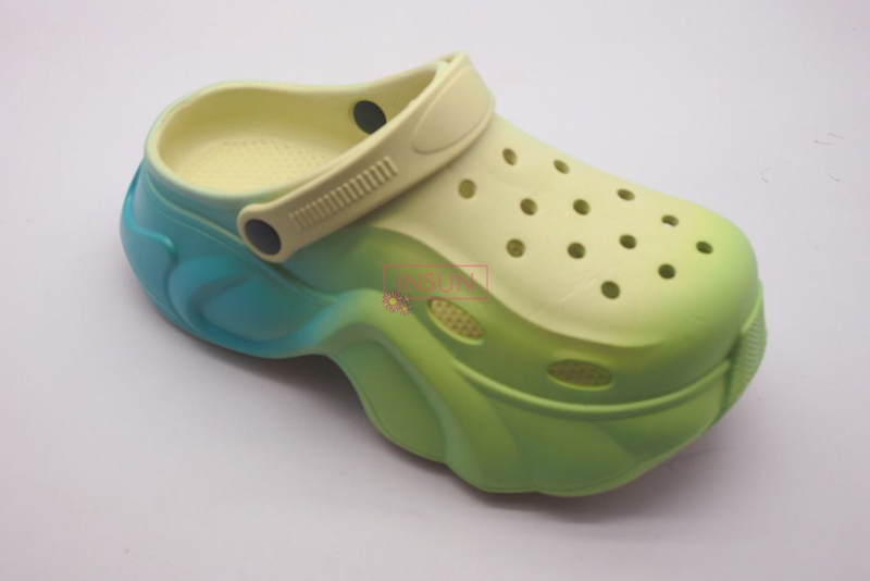 CLOGS