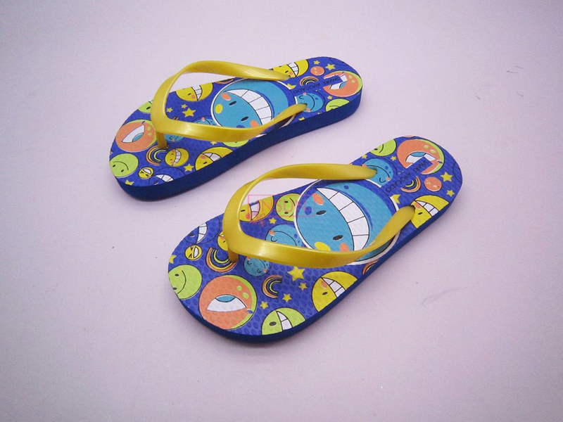 FLIP FLOPS