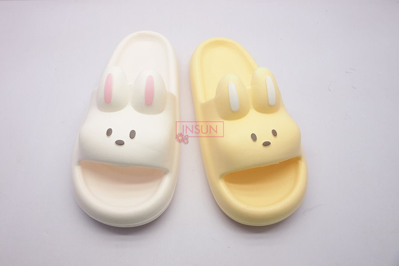 INJECTION SLIDE SLIPPERS