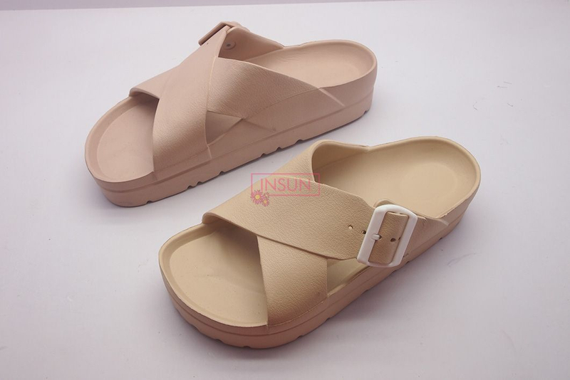 INJECTION SLIDE SLIPPERS
