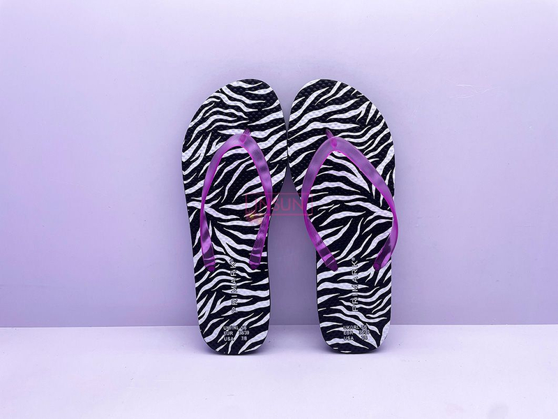 FLIP FLOPS