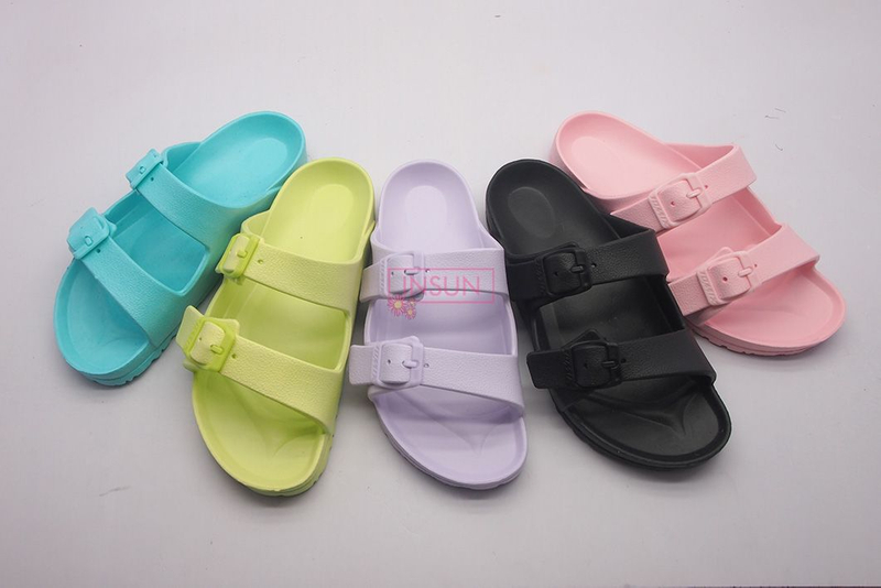 INJECTION SLIDE SLIPPERS