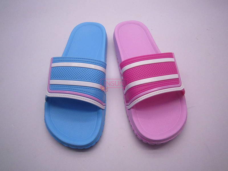 INJECTION SLIDE SLIPPERS