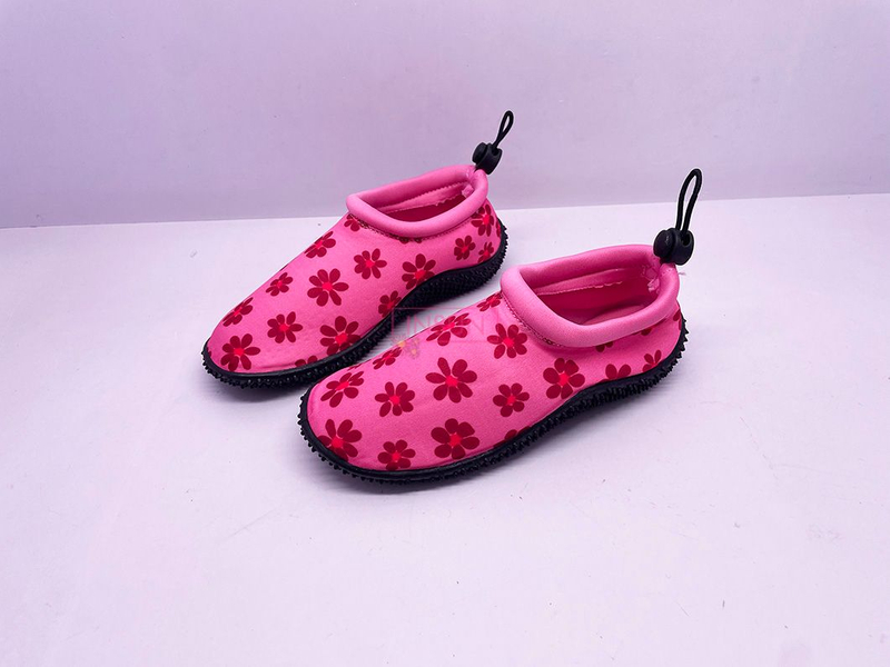 AQUA SHOES
