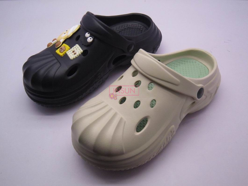 WOMEN CLOG