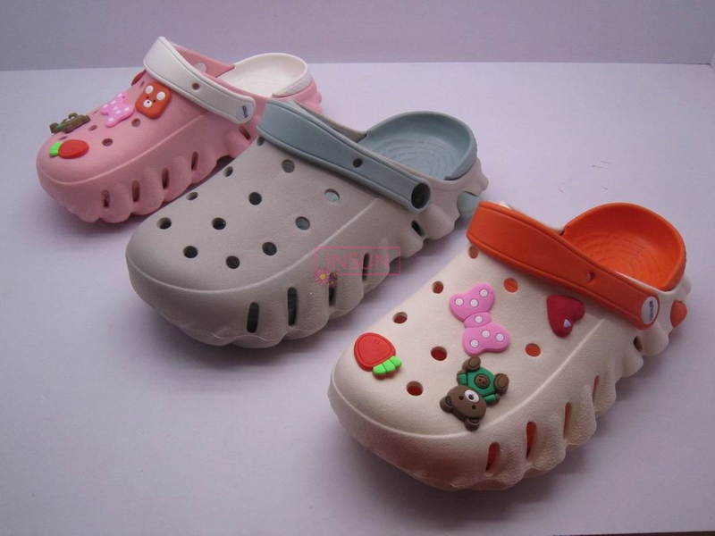 WOMEN CLOG