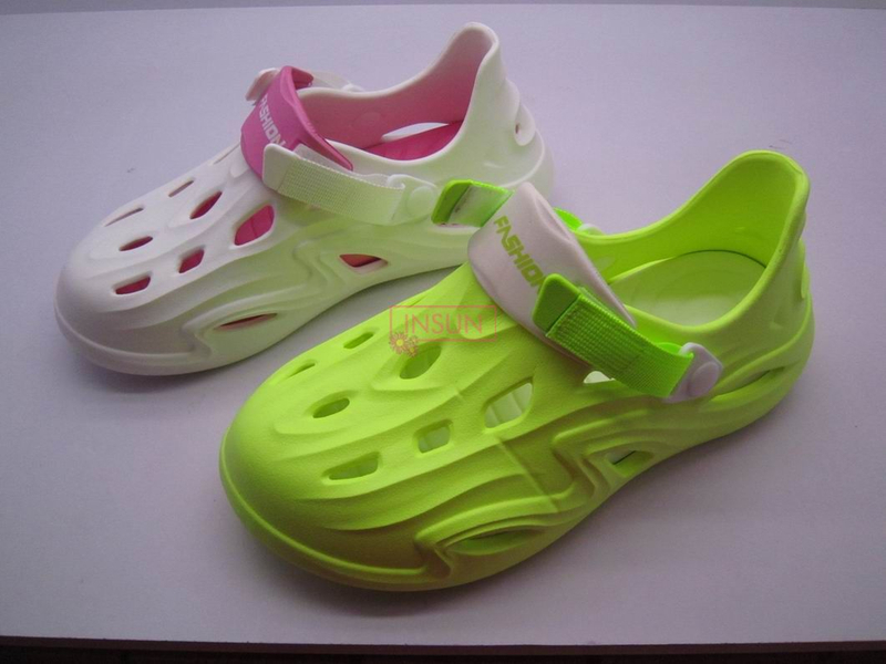 WOMEN CLOG
