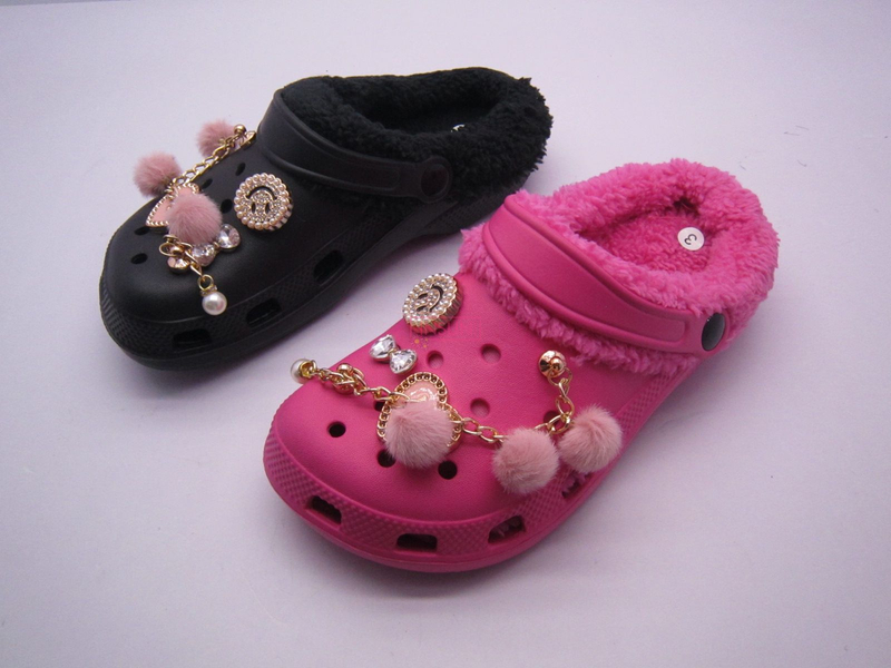 WOMEN CLOG