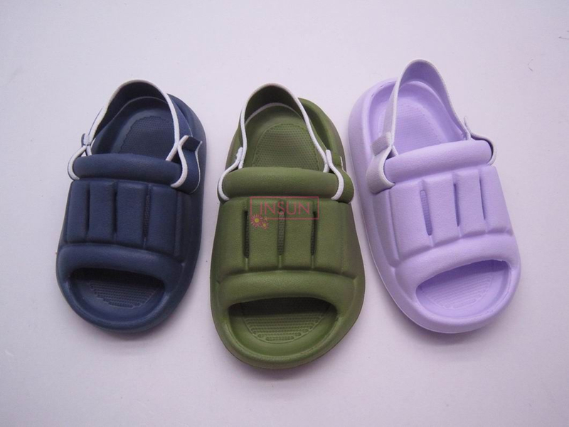 CHILD CLOG