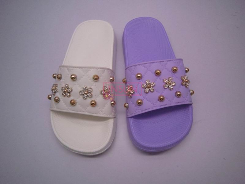 WOMEN SEPERATE INJECTION