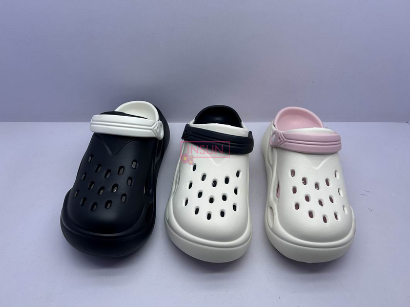 WOMEN CLOG