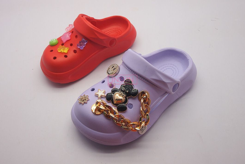 CLOGS