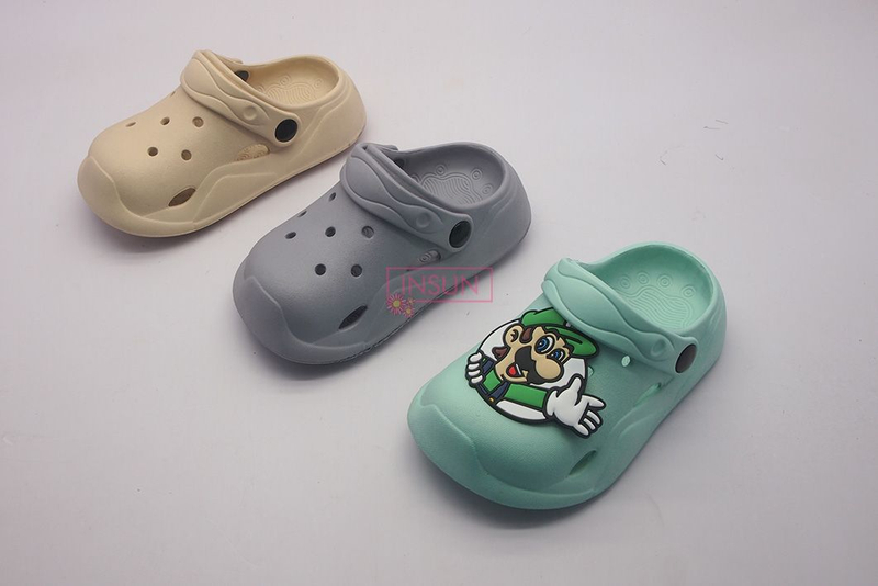 CLOGS