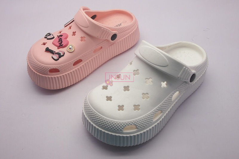 CLOGS