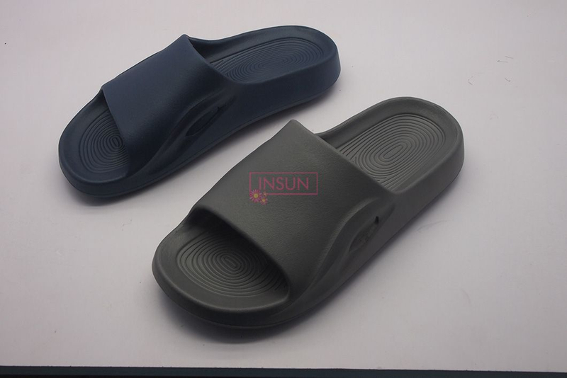 INJECTION SLIDE SLIPPERS