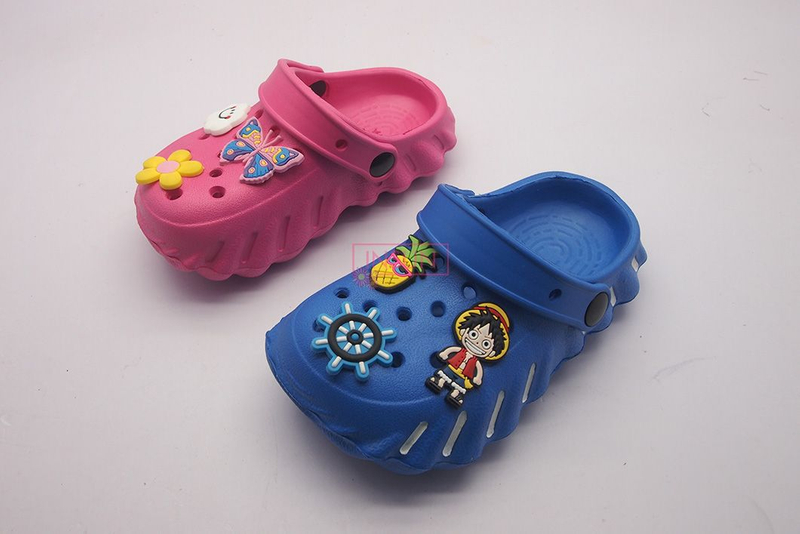 CLOGS