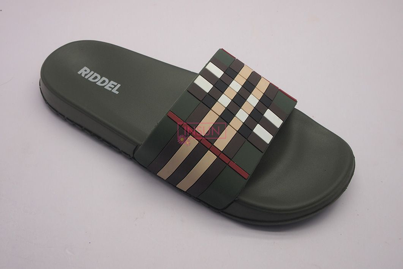 INJECTION SLIDE SLIPPERS