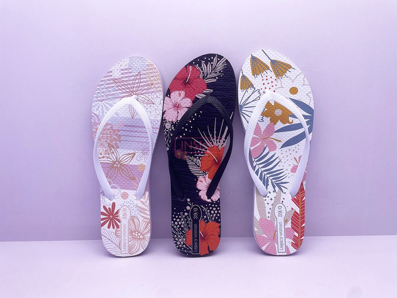 FLIP FLOPS