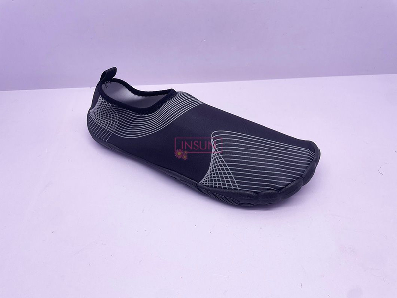 AQUA SHOES