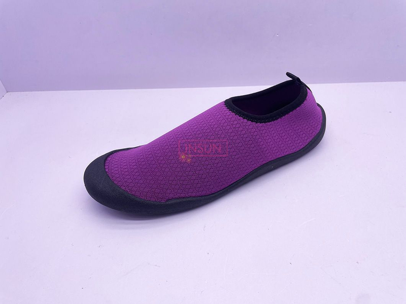 AQUA SHOES