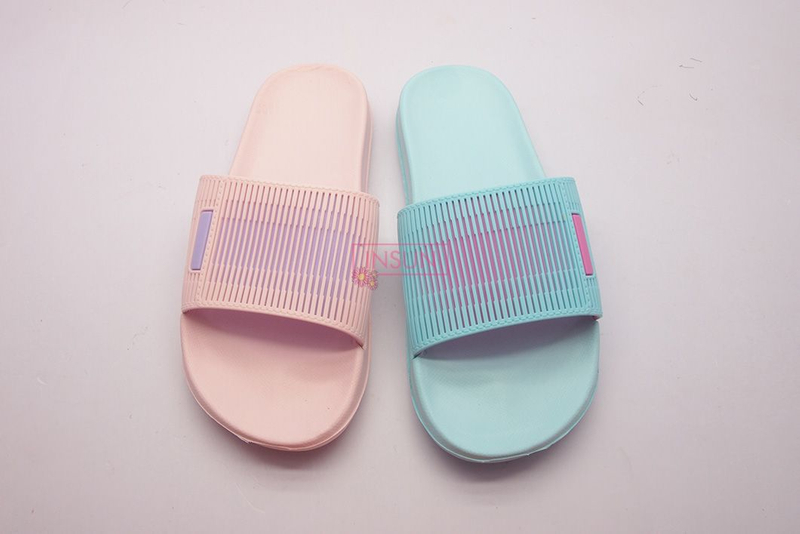 INJECTION SLIDE SLIPPERS