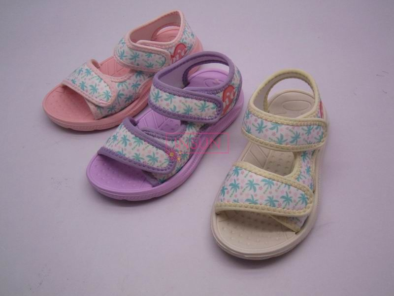 CHILD CLOG