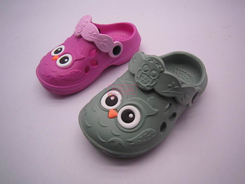 CHILD CLOG