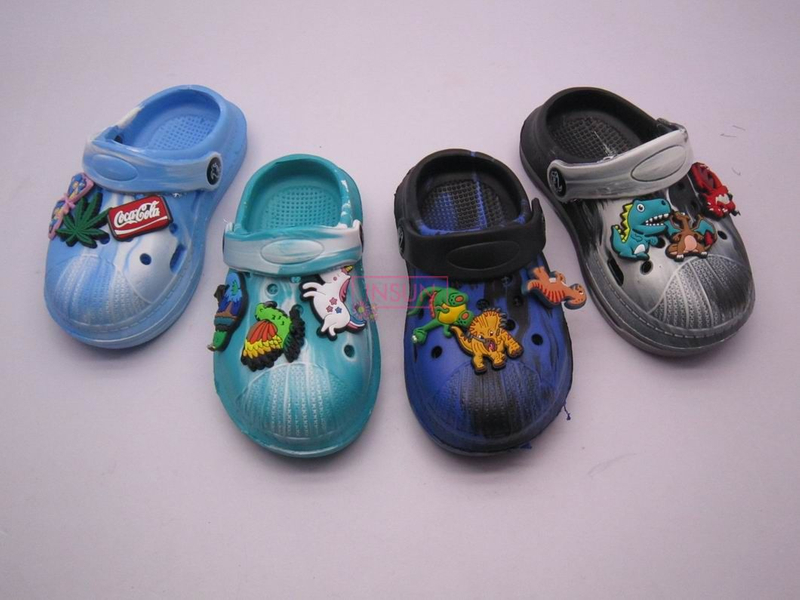 CHILD CLOG
