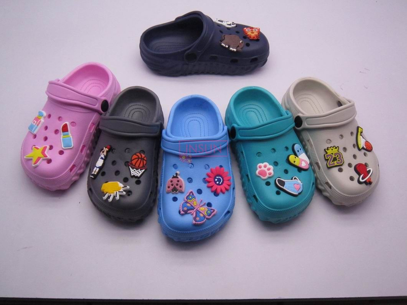 CHILD CLOG