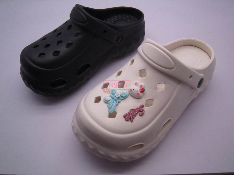 WOMEN CLOG