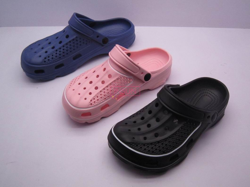 WOMEN CLOG