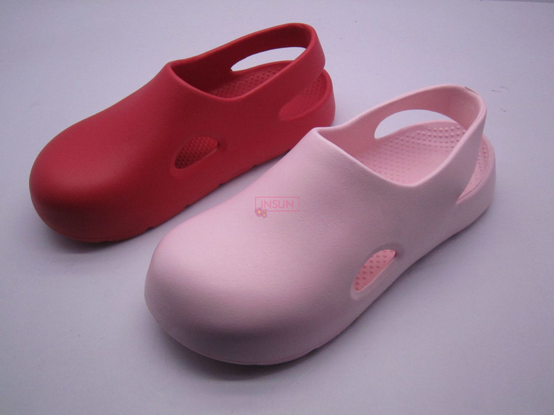 WOMEN CLOG