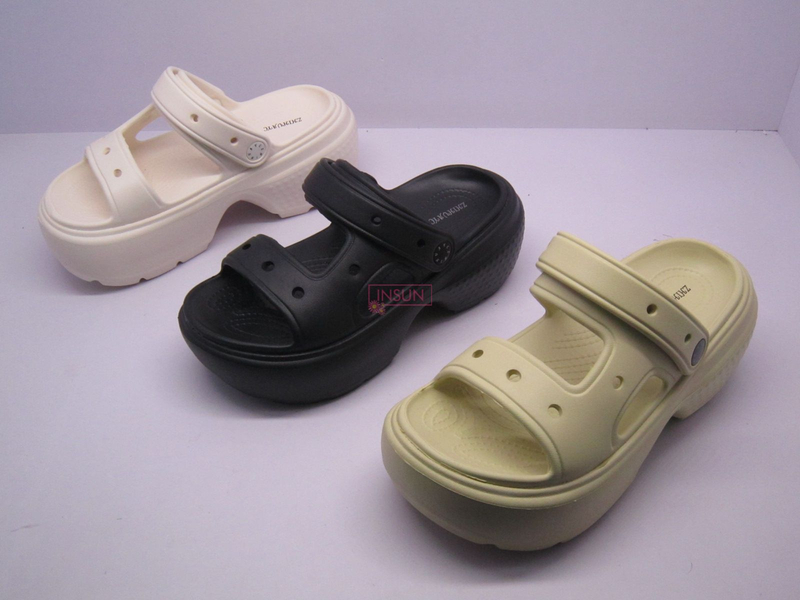 WOMEN CLOG