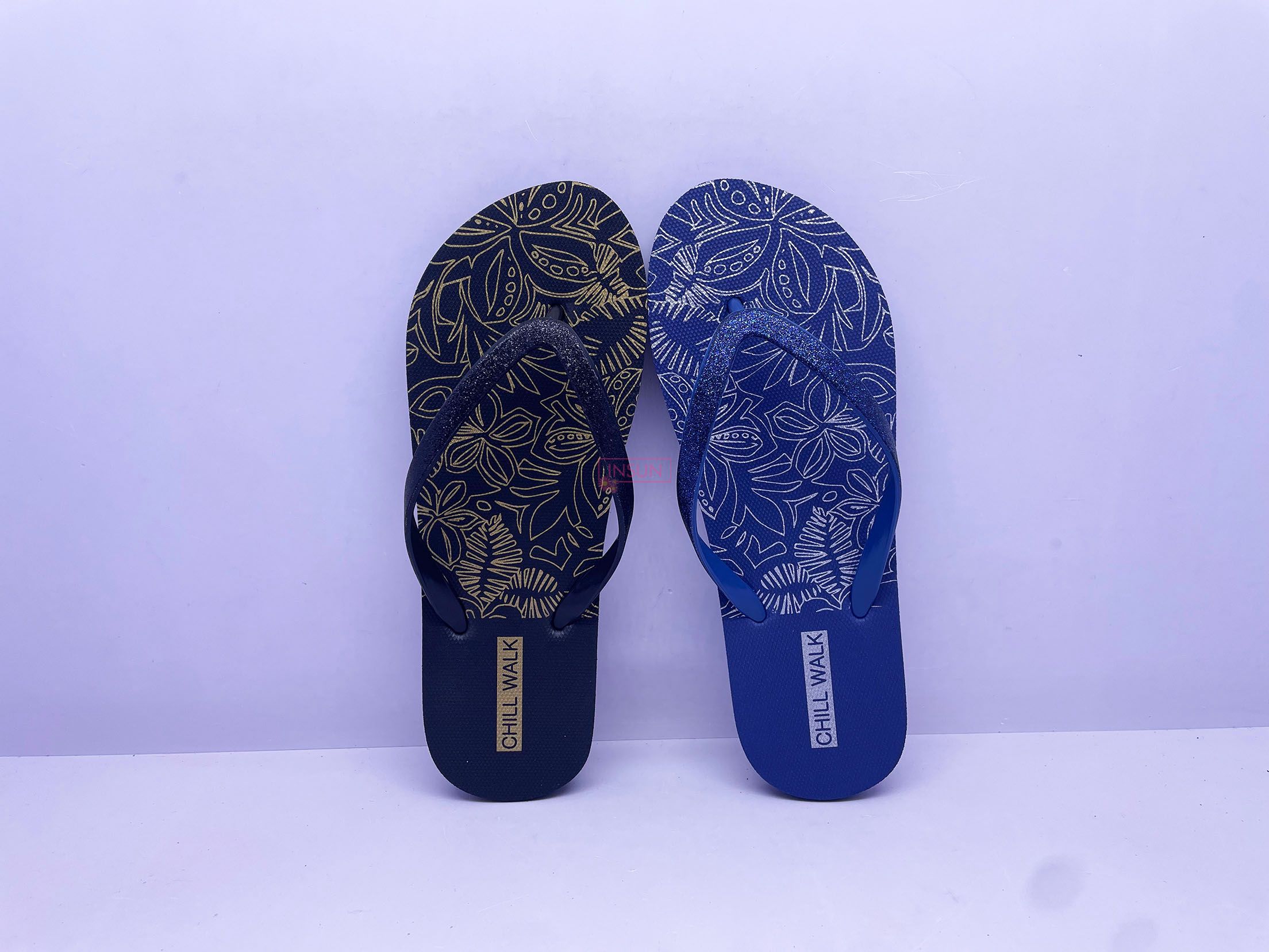 FLIP FLOPS
