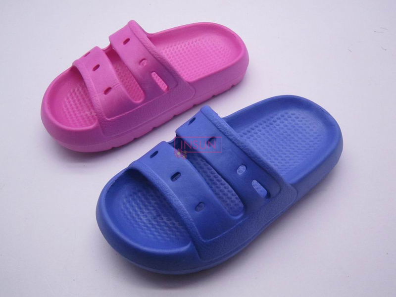 INJECTION SLIDE CHLID SLIPPERS