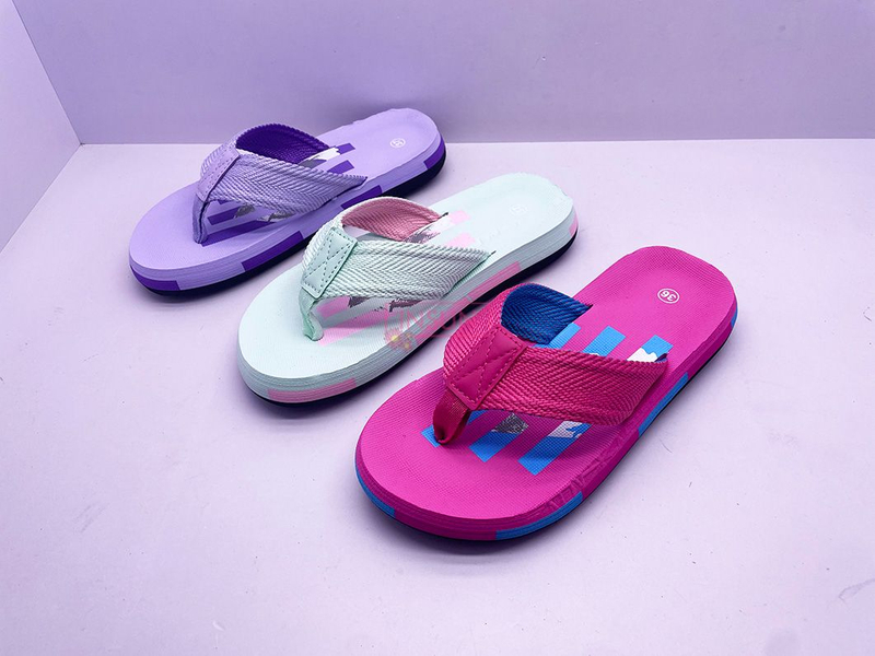 EVA SLIPPERS